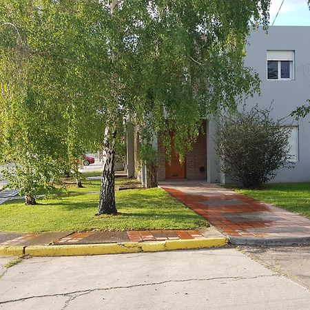 Departamentos Alsina 1 Daire Viedma Dış mekan fotoğraf